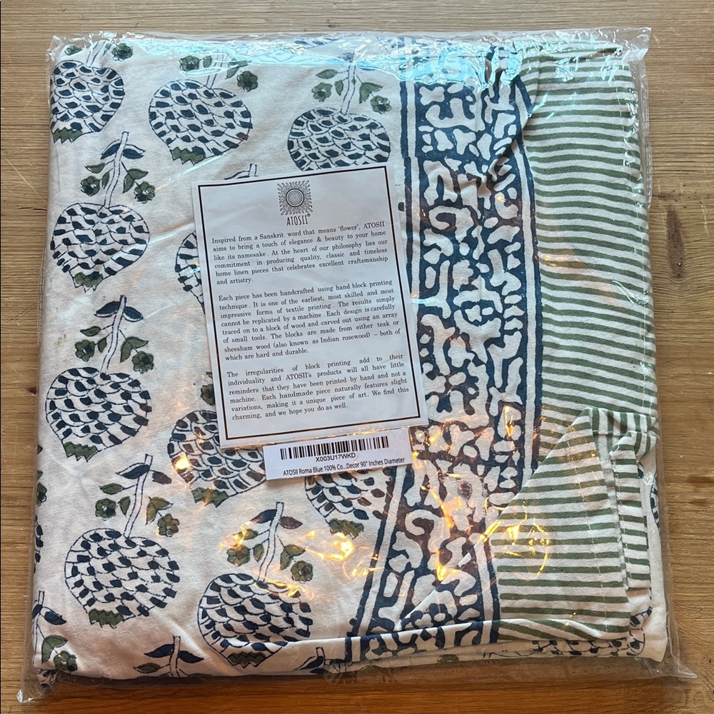 Atosii Roma blue 90” round cotton Indian block print tablecloth - Picture 2 of 5